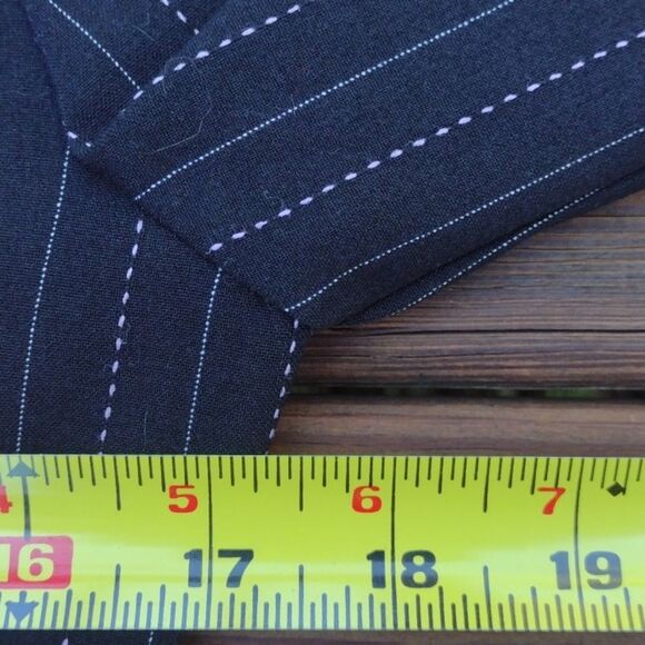 XOXO Y2K Two Piece Black Pinstripe Suit Blazer Size 9 and Wide Leg Pants Size 13 - Picture 8 of 13